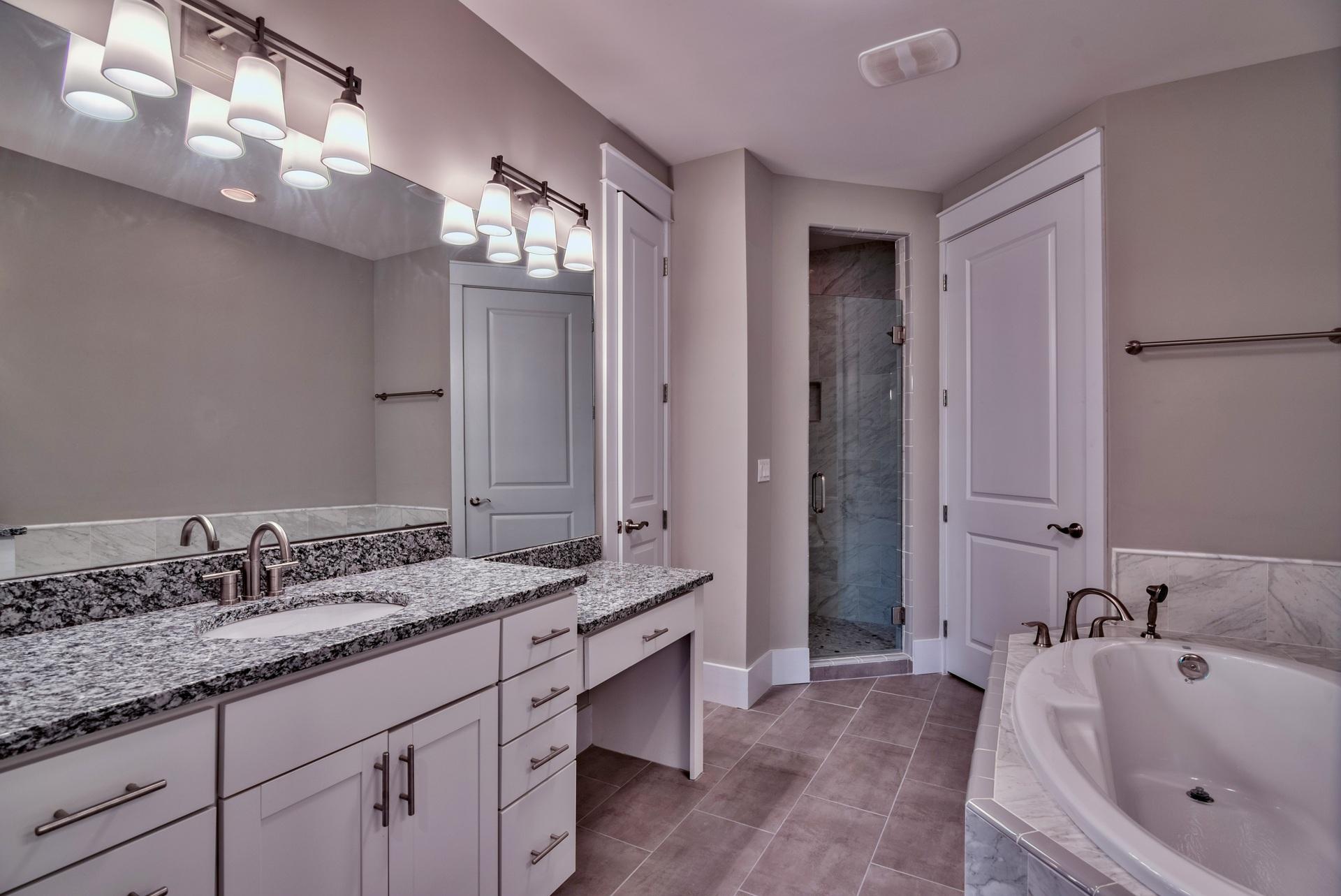 4236 Jade Loop Destin, FL 32541 - Photo 17 of 33 Master Bath