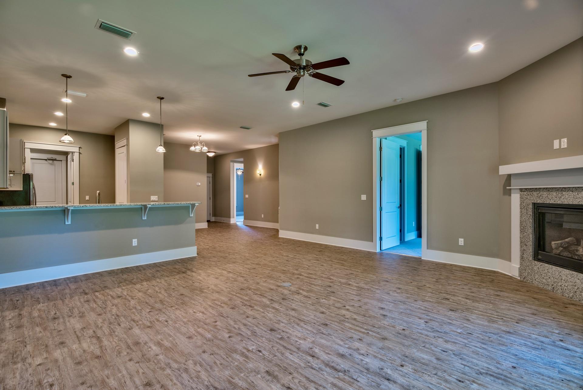 4236 Jade Loop Destin, FL 32541 - Photo 22 of 33 Living Area