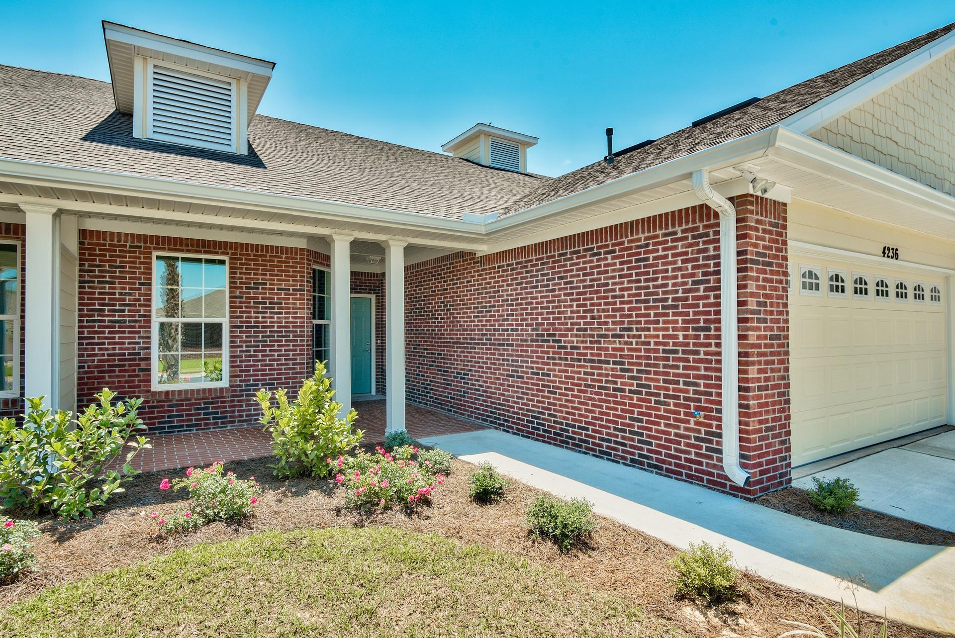 4236 Jade Loop Destin, FL 32541 - Photo 3 of 33 Walkway