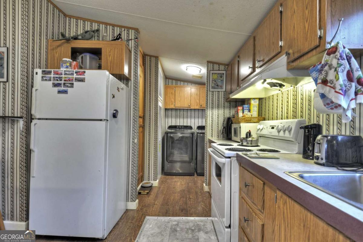 59 Christel & Nathan Lane Blue Ridge, GA 30513 - Photo 16 of 35