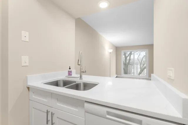 a close view of sink and tap