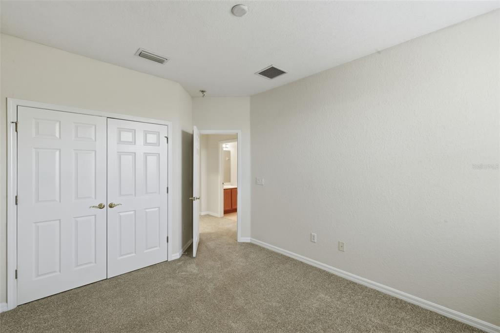 3914 Silverlake Way Wesley Chapel, FL 33544 - Photo 20 of 38