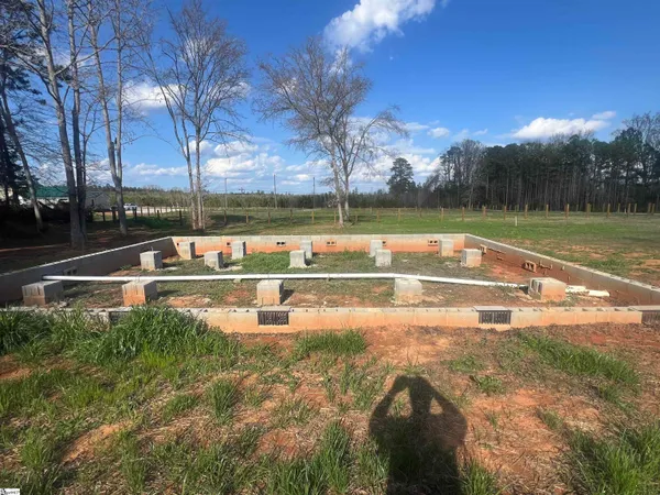$80,734 | 104 Edwards Lane, Cross Hill, SC 29332