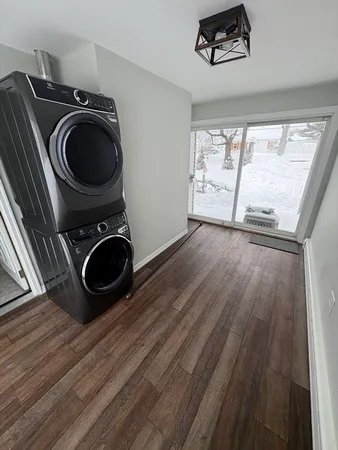 a view of washer and dryer in a utility room
