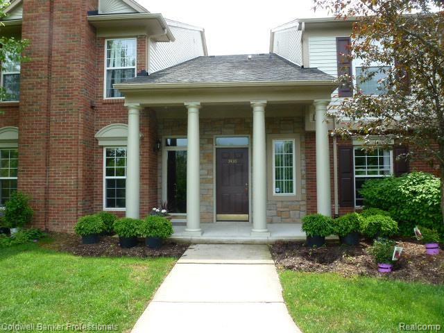 3446 Tremonte Circle, Unit 163 Rochester, MI 48306 - Photo 2 of 26 2.JPG