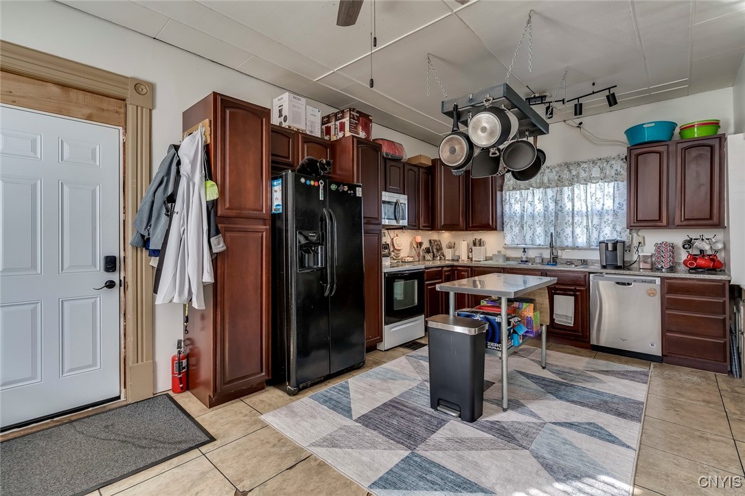 409 Franklin Street Hammond, NY 13646 - Photo 14 of 45