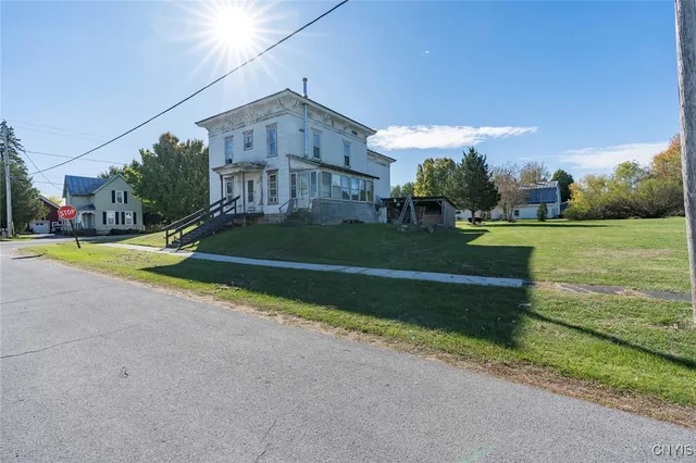 $149,000 | 409 Franklin Street, Hammond, NY 13646