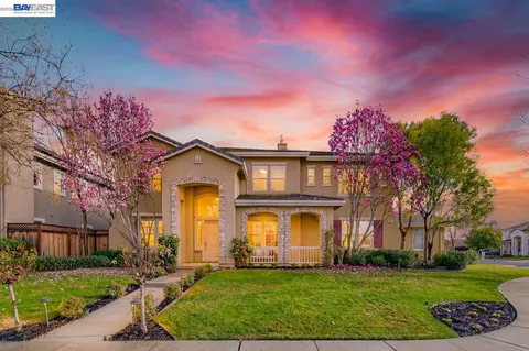 $2,495,000 | 101 Acorn Way, Livermore, CA 94550