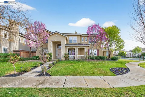 $2,495,000 | 101 Acorn Way, Livermore, CA 94550