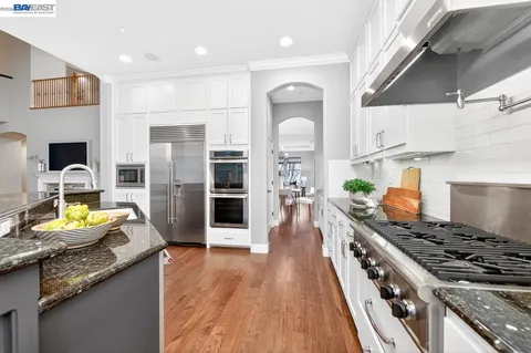 $2,495,000 | 101 Acorn Way, Livermore, CA 94550