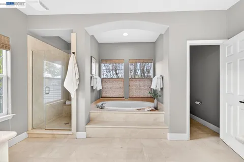 $2,495,000 | 101 Acorn Way, Livermore, CA 94550