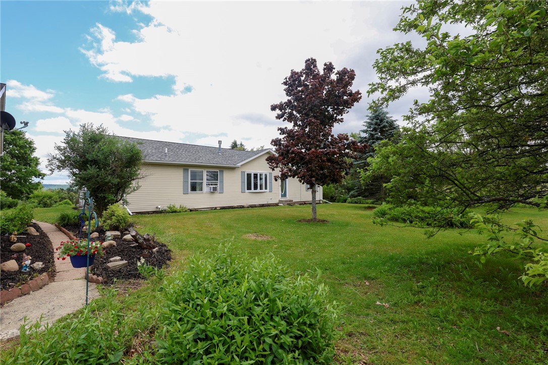 712 Veteran Hill Road Horseheads, NY 14845 - Photo 5 of 49