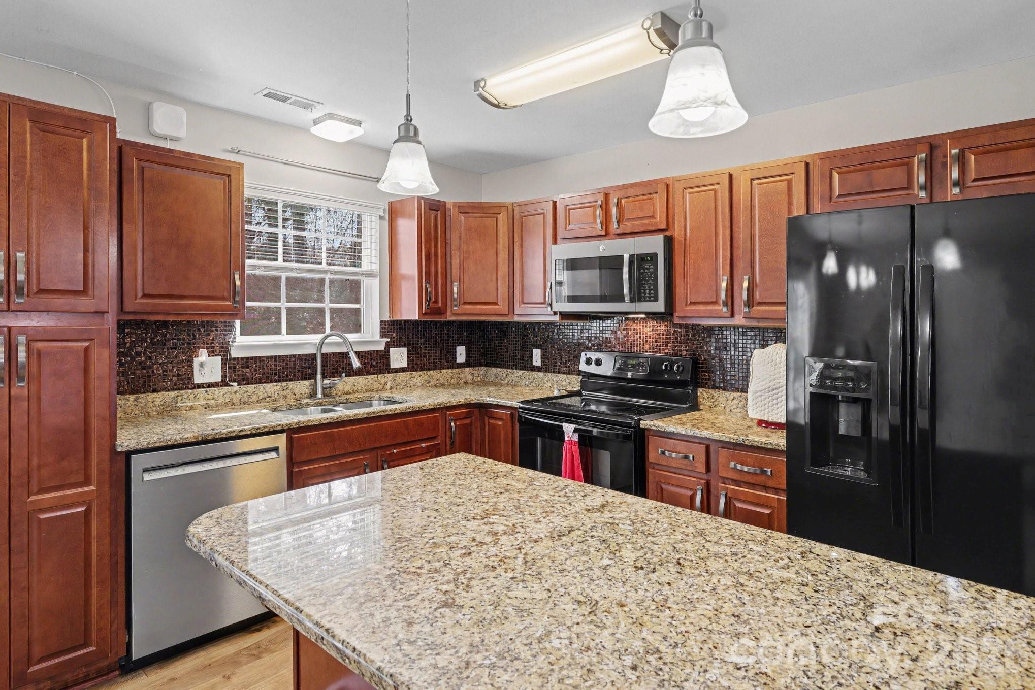 3071 Georgetown Road Lancaster, SC 29720 - Photo 9 of 25