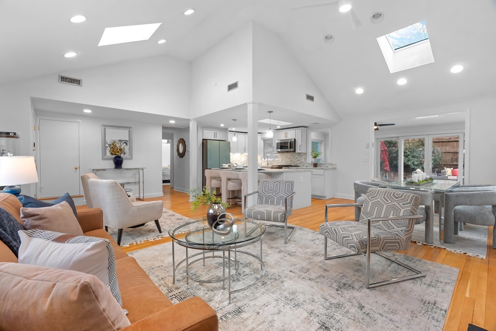 8 Bowditch Road Boston, MA 02130 - Photo 6 of 42 Gallery Image 6