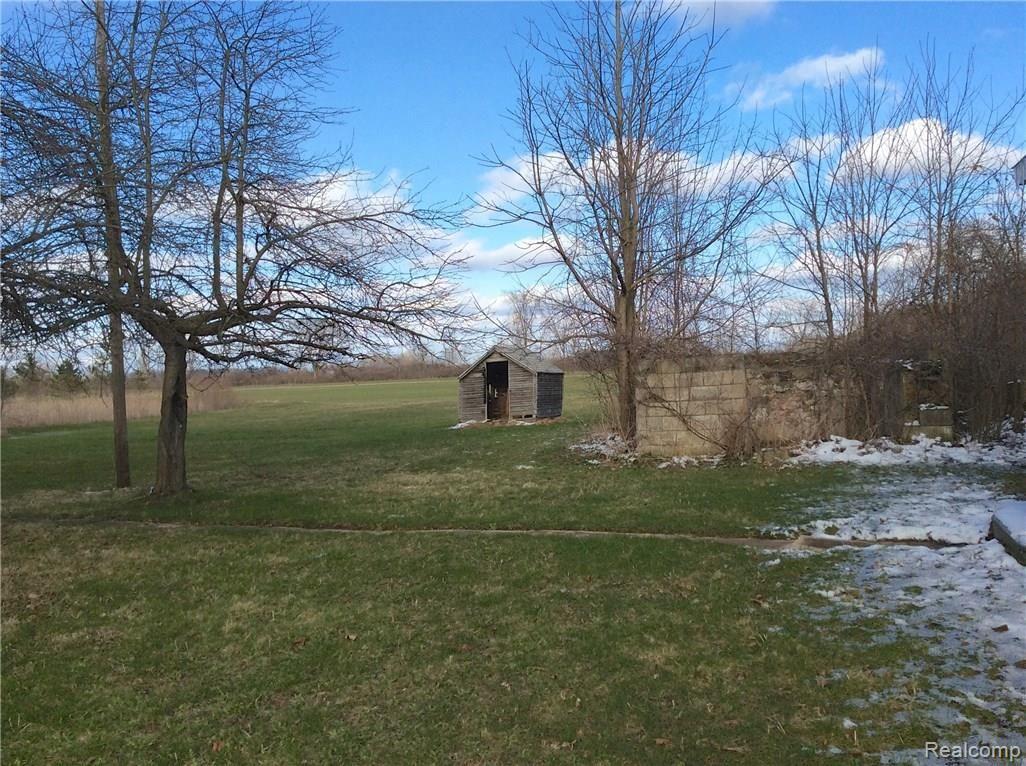 14756 Terry Road Allenton, MI 48002 - Photo 13 of 42 IMG_2102.JPG