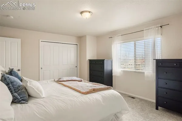 $540,000 | 5978 Cumbre Vista Way, Colorado Springs, CO 80924