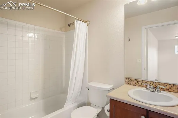$540,000 | 5978 Cumbre Vista Way, Colorado Springs, CO 80924