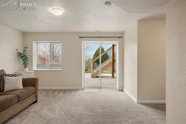 $540,000 | 5978 Cumbre Vista Way, Colorado Springs, CO 80924
