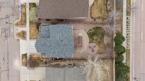 $540,000 | 5978 Cumbre Vista Way, Colorado Springs, CO 80924