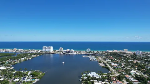 $3,490,000 | 1010 South North Lake Drive, Hollywood, FL 33019