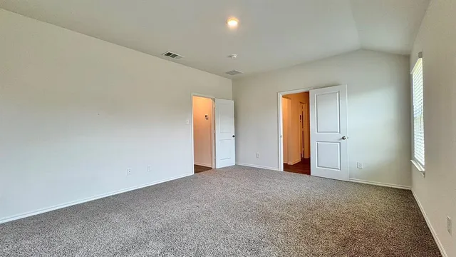 $2,250 | 1420 Stuarts Frst Drive, Denton, TX 76207