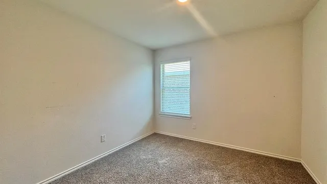 $2,250 | 1420 Stuarts Frst Drive, Denton, TX 76207