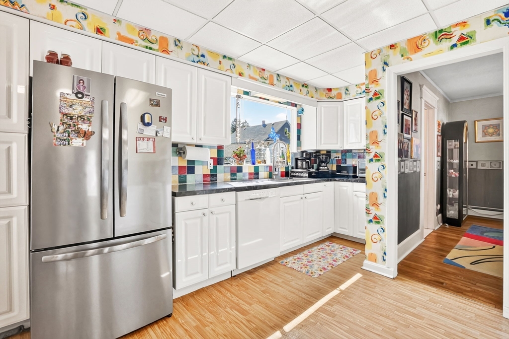 122 Shawmut Street Springfield, MA 01108 - Photo 20 of 42