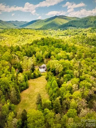 $1,799,000 | 2143 Rabbit Hop Road, Spruce Pine, NC 28777