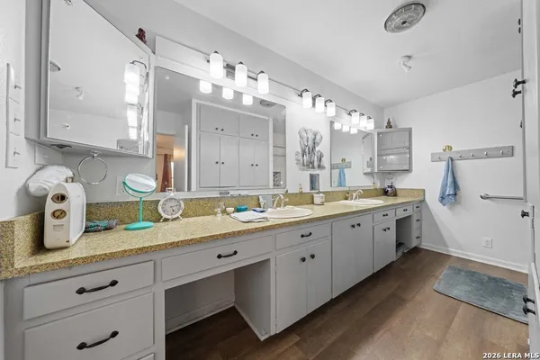 $389,005 | 600 South Storts Street, Poth, TX 78147