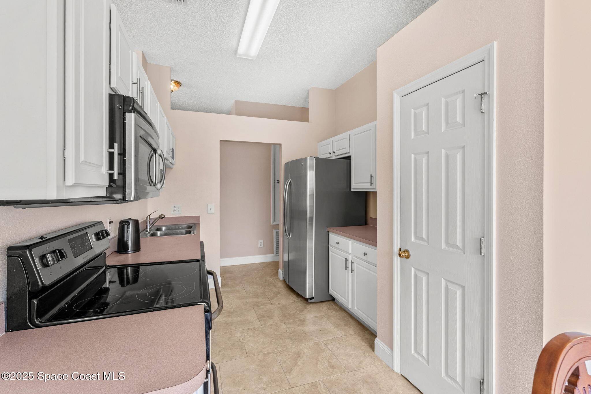 4811 Decatur Circle Melbourne, FL 32934 - Photo 16 of 43 16-web-or-mls-DSC04781-HDR