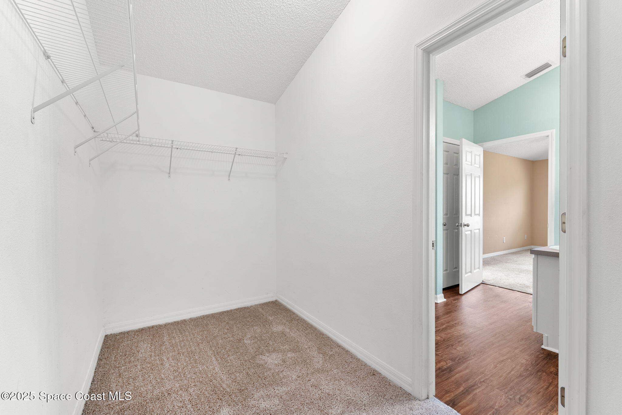 4811 Decatur Circle Melbourne, FL 32934 - Photo 23 of 43 30-web-or-mls-DSC04746-HDR