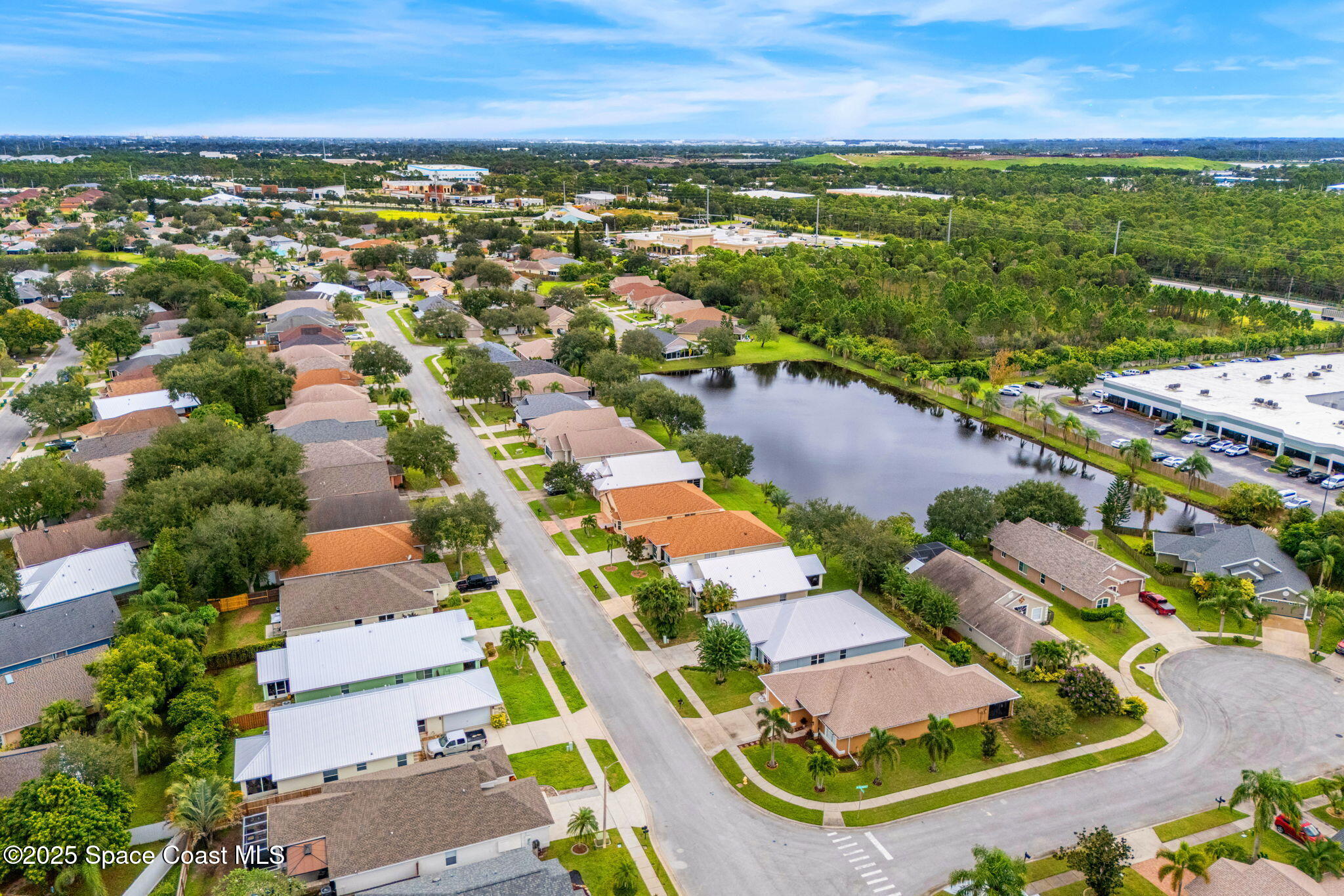 4811 Decatur Circle Melbourne, FL 32934 - Photo 41 of 43 42-web-or-mls-DJI_20251015130847_0010_D