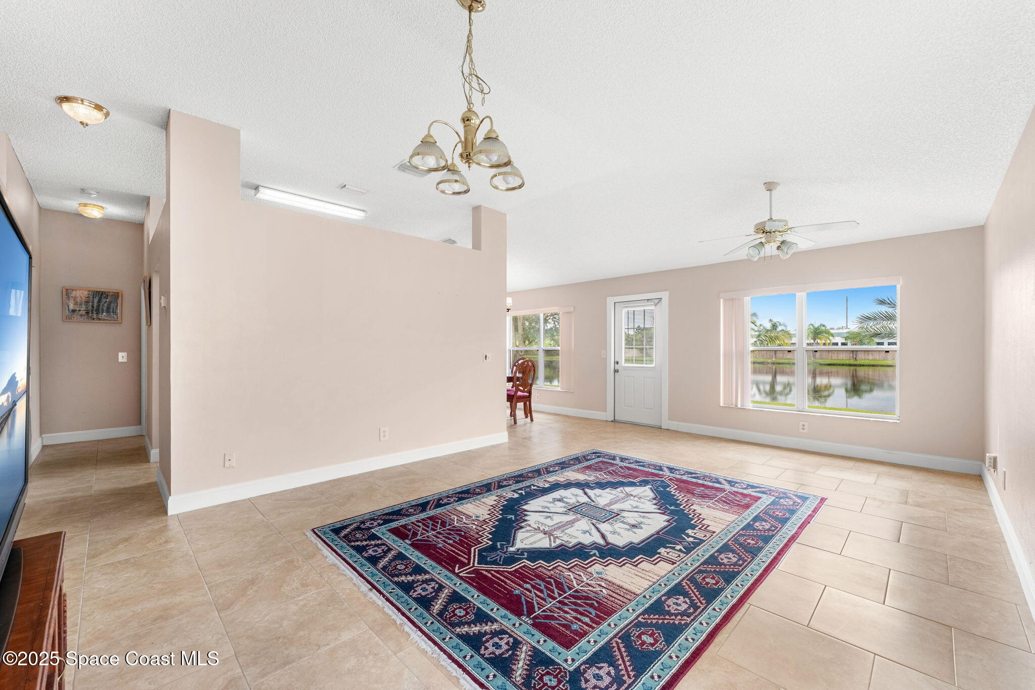 4811 Decatur Circle Melbourne, FL 32934 - Photo 9 of 43 17-web-or-mls-DSC04791-HDR