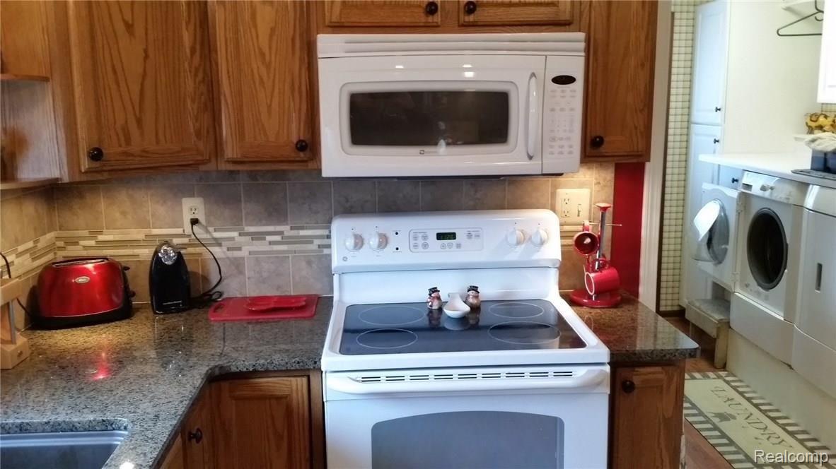 11285 Dunn Road Memphis, MI 48041 - Photo 6 of 24 20160206_112509.jpg