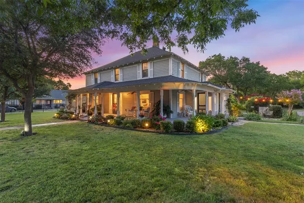 $1,550,000 | 7090 Maple Street, Frisco, TX 75033