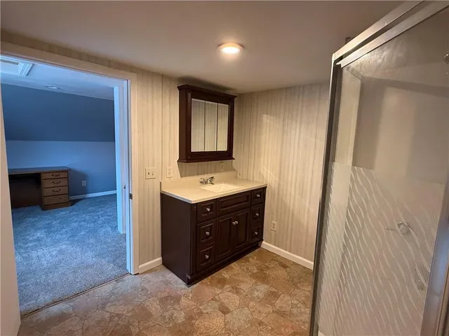 $148,000 | 711 Main Street, Henrietta, MO 64036