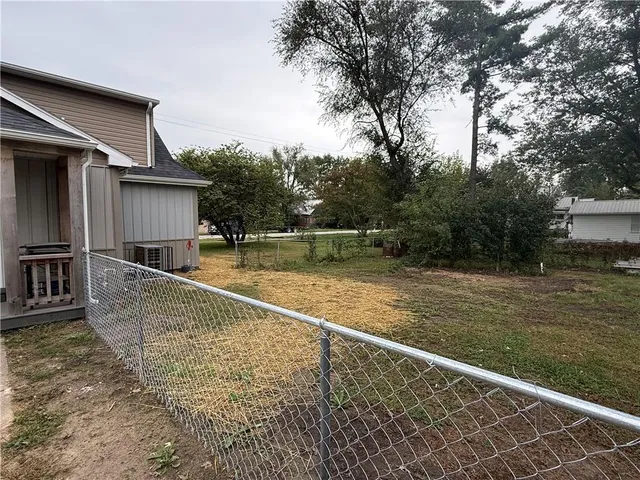 $148,000 | 711 Main Street, Henrietta, MO 64036