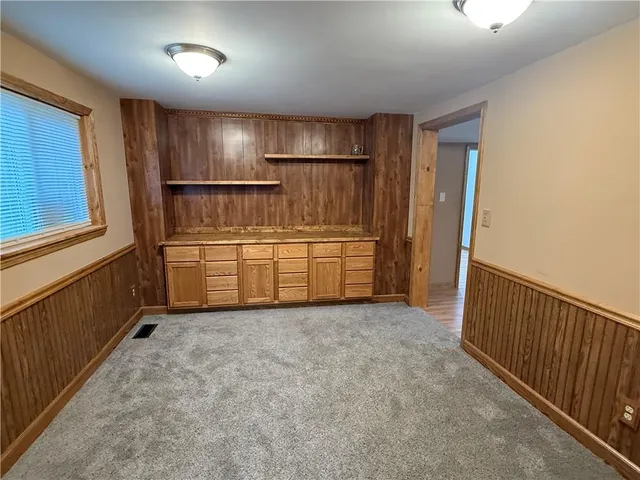 $148,000 | 711 Main Street, Henrietta, MO 64036