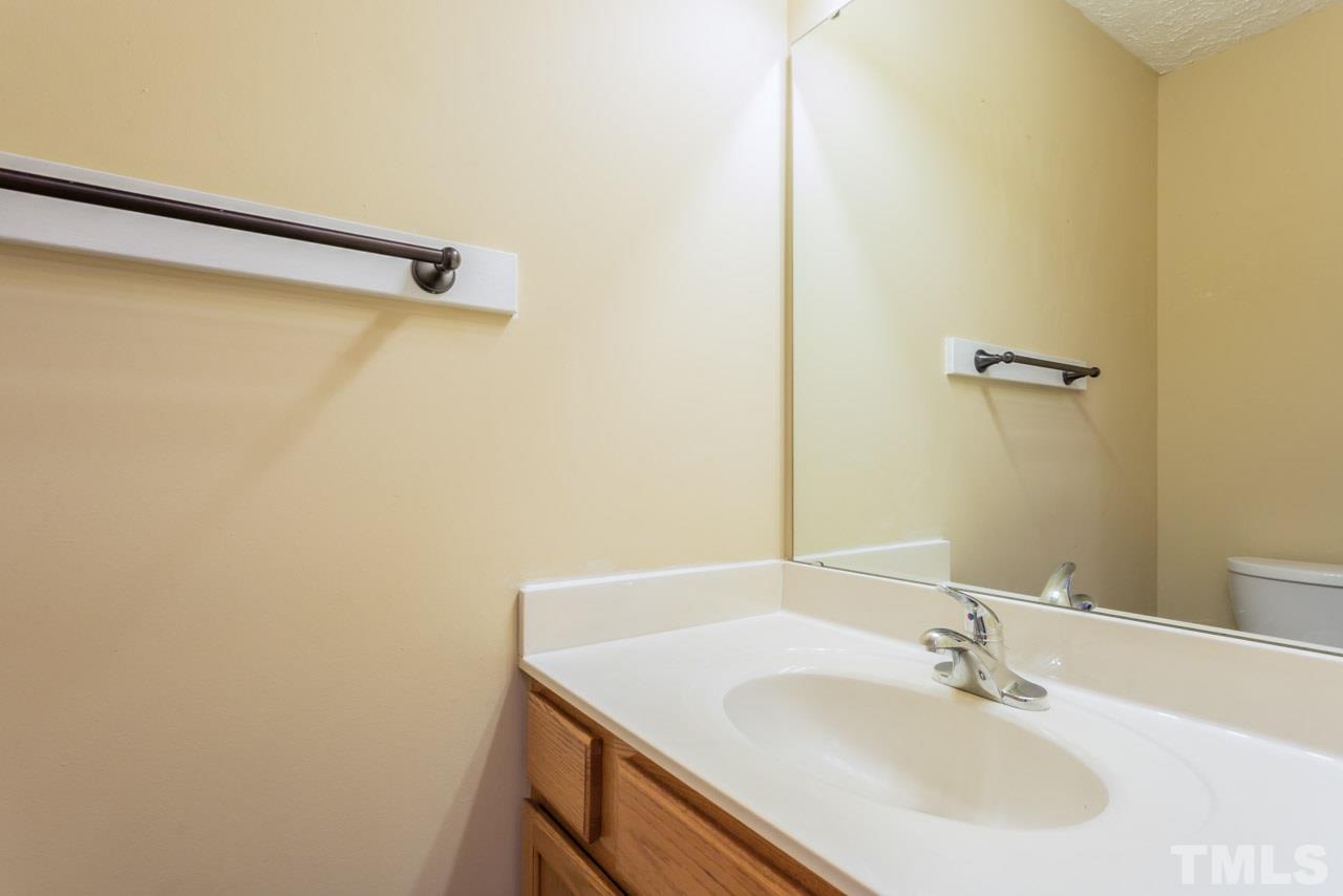 5340 Spring Pines Way Raleigh, NC 27616 - Photo 14 of 25