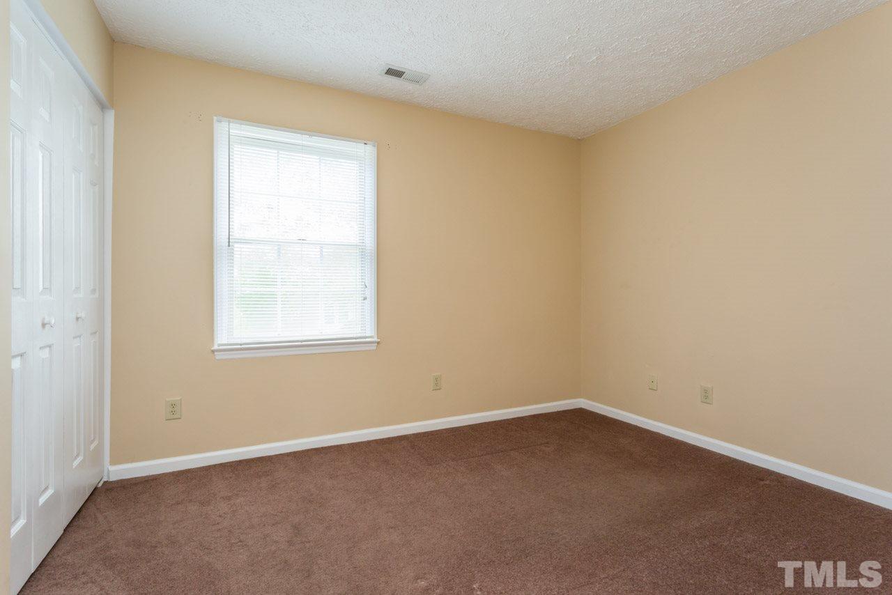 5340 Spring Pines Way Raleigh, NC 27616 - Photo 17 of 25