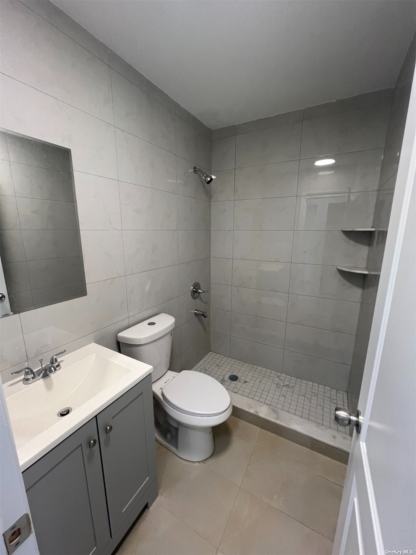 23-46 College Point Boulevard, Unit 2 Queens, NY 11356 - Photo 8 of 9
