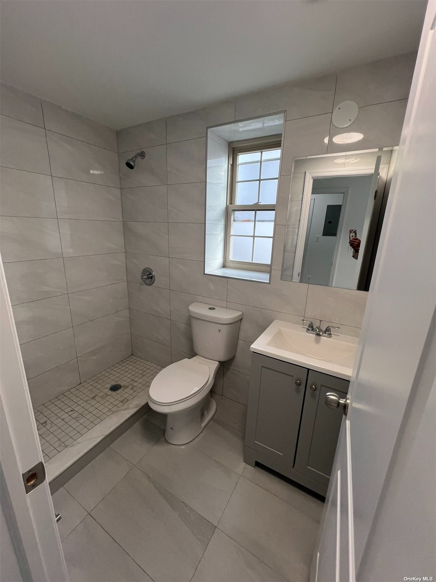 23-46 College Point Boulevard, Unit 2 Queens, NY 11356 - Photo 9 of 9