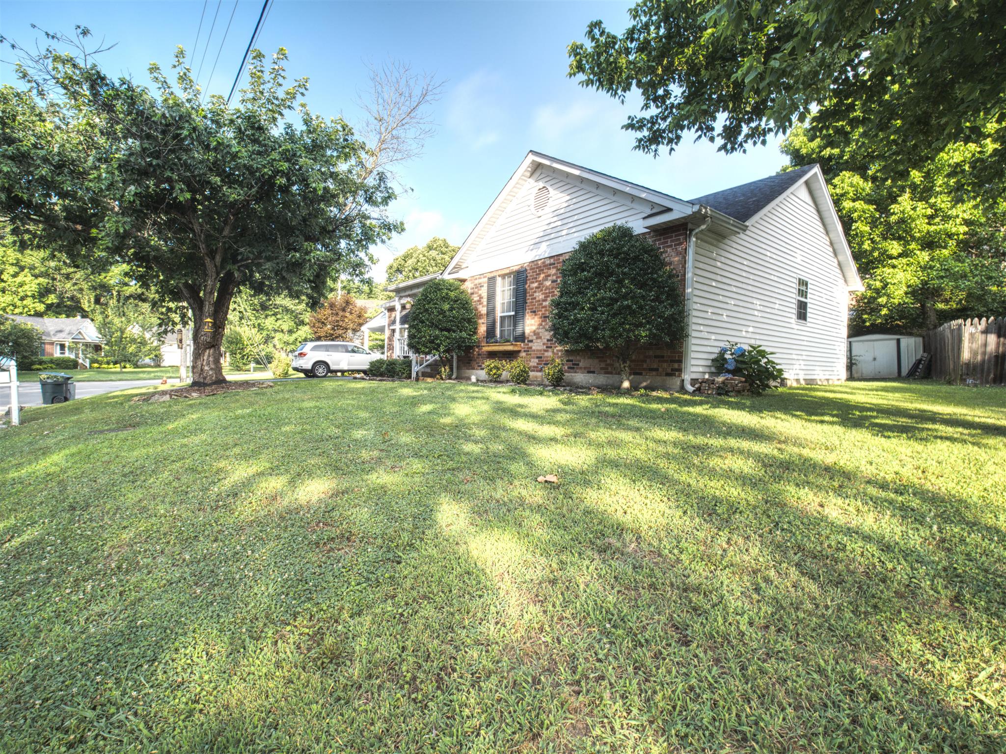 1501 Hunters Branch Road Antioch, TN 37013 - Photo 3 of 19 Gallery Image 3