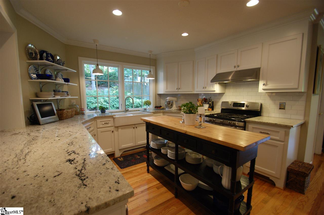 710 Sugar Mill Road Greer, SC 29650 - Photo 3 of 35 Gallery Image 3