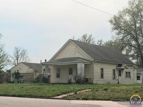 $75,000 | 630 Jefferson Street, Lyndon, KS 66451