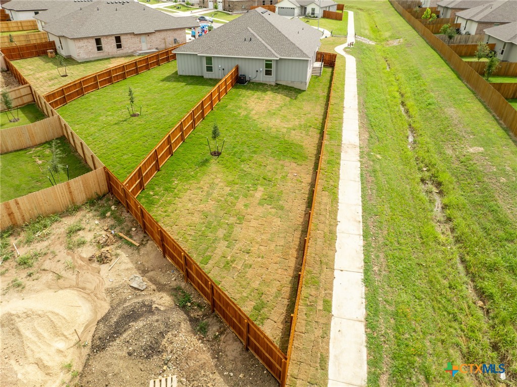 5221 Rose Gdn Loop Killeen, TX 76542 - Photo 29 of 29 a view of a swimming pool