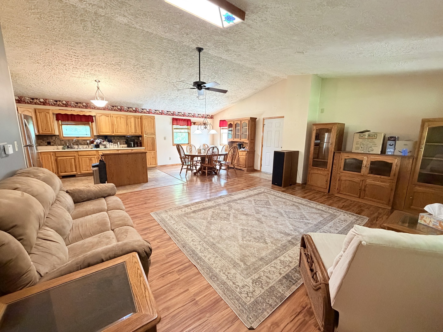 17179 Swisher Hill Road Dewitt, IL 61735 - Photo 12 of 39