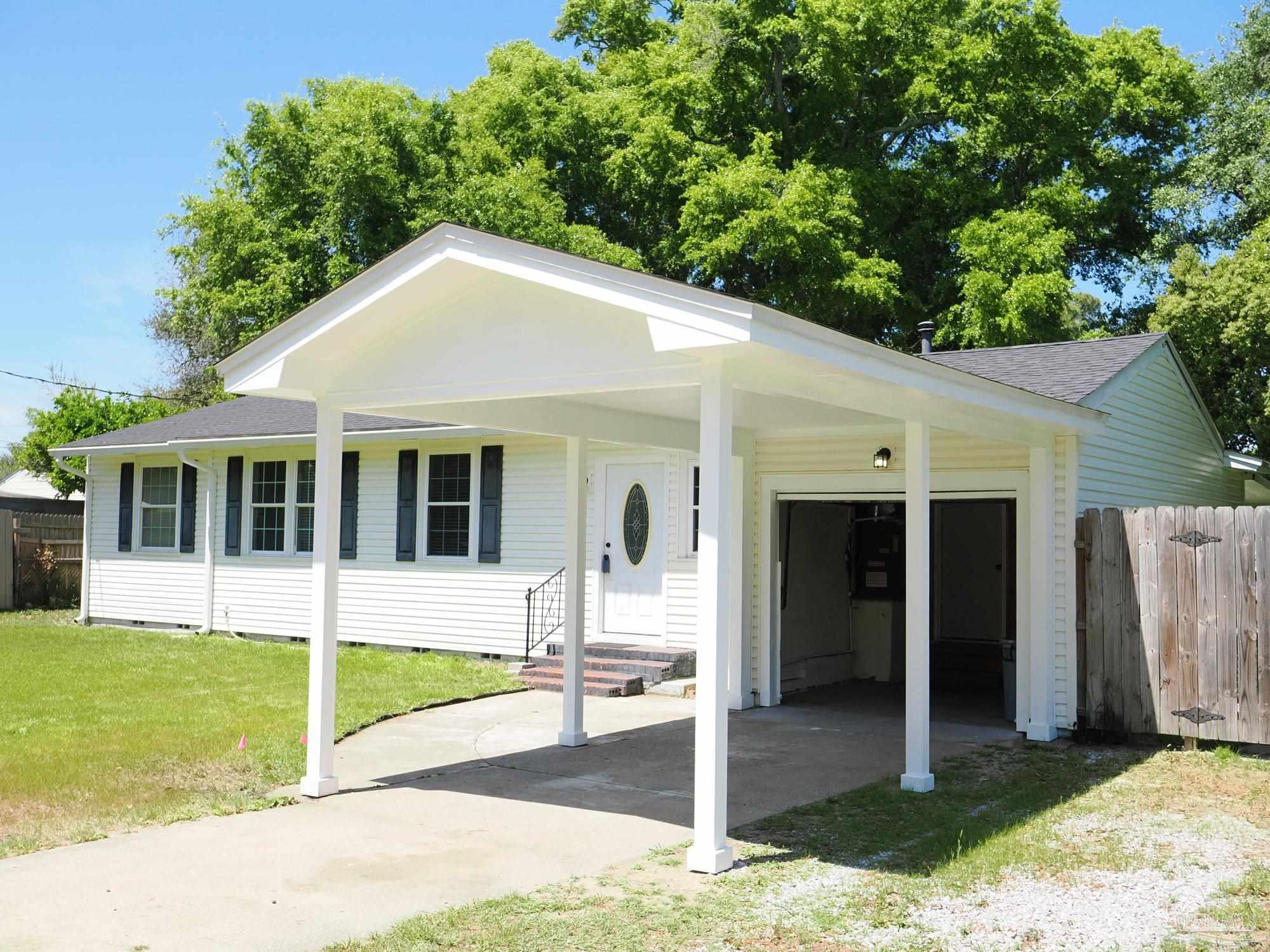 226 Betty Road Pensacola, FL 32507 - Photo 2 of 28 Gallery Image 2