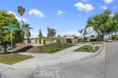 1156 Lyndhurst Drive Riverside, CA 92507 - Photo 4 of 14