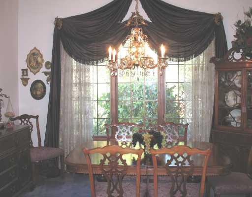 264 McChain Road Finleyville, PA 15332 - Photo 5 of 18 Dining Room.